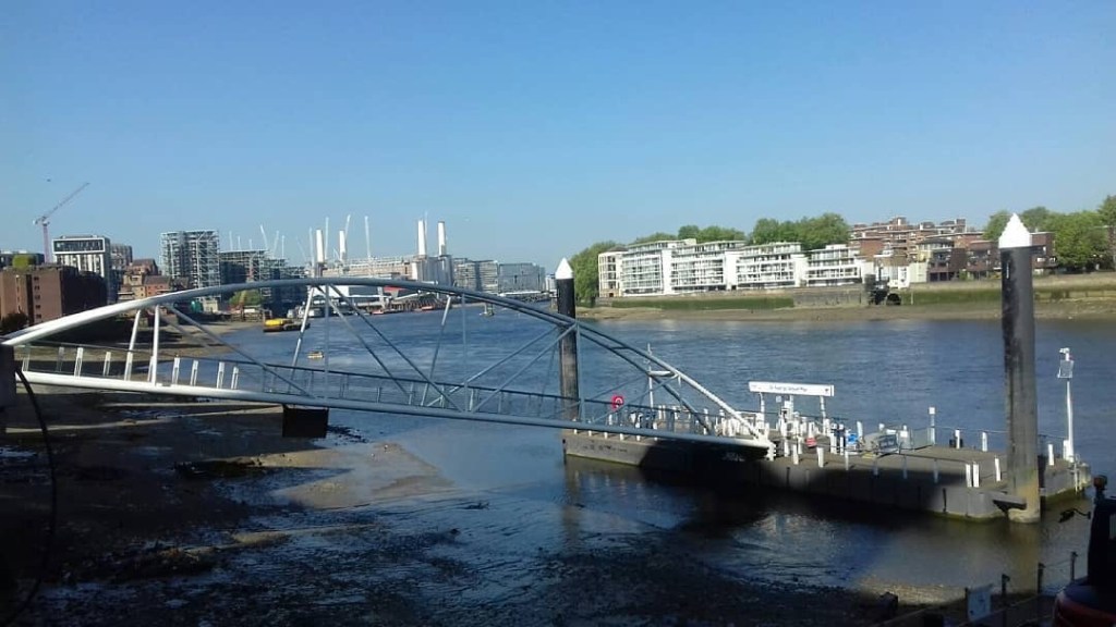 Low Tide at&nbsp;Vauxhall
