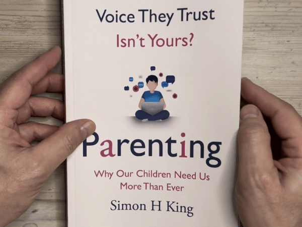 PRESS RELEASE: British author says UN’s warning on children and AI signals a new chapter for&nbsp;parents